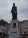 A statue of Mozart